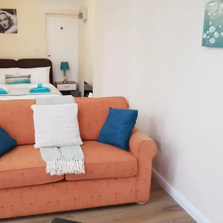 Apartment Tuii Appart, Cleveleys Road Holbeck