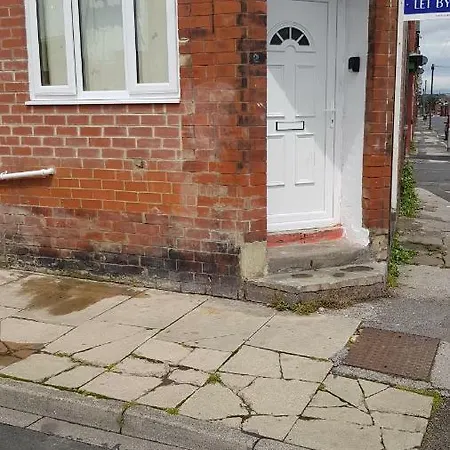 Appartement Tuii Appart, Cleveleys Road Holbeck *